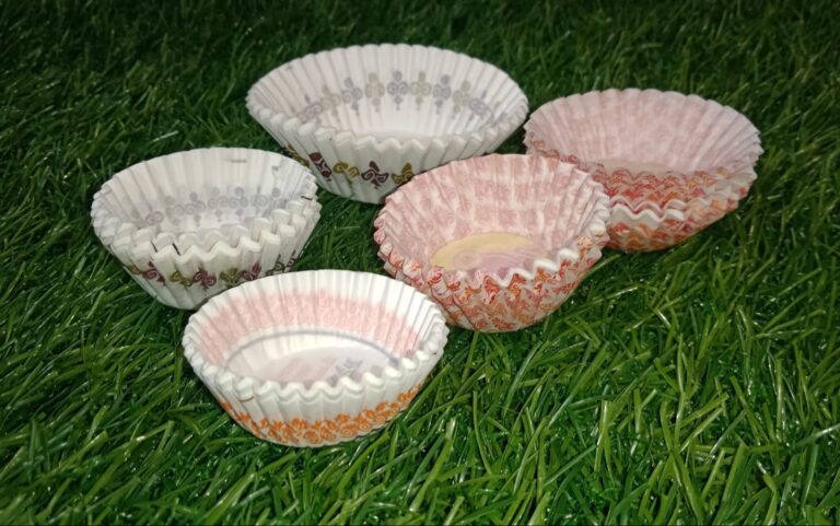 Paper cups